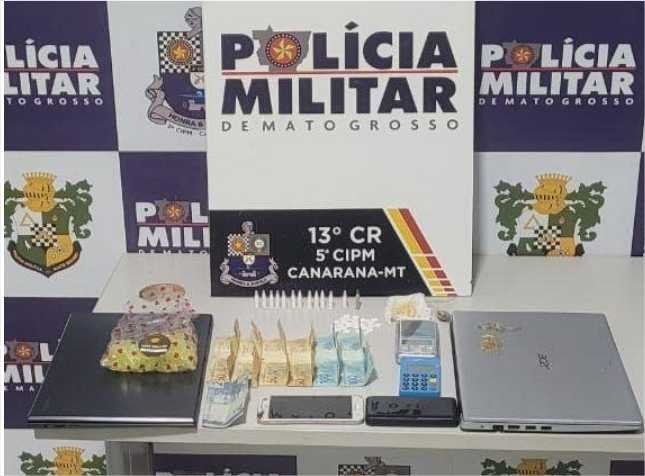 Polícia Militar prende três membros de facção por tráfico e apreende 50 porções de drogas