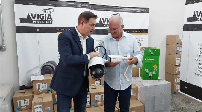 Sesp entrega à prefeitura de Chapada dos Guimarães mais de 70 câmeras do Vigia Mais MT