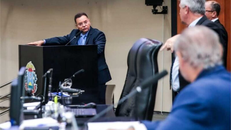 Botelho anuncia cancelamento da Audiência Pública sobre mercadinhos na Sessão desta quarta