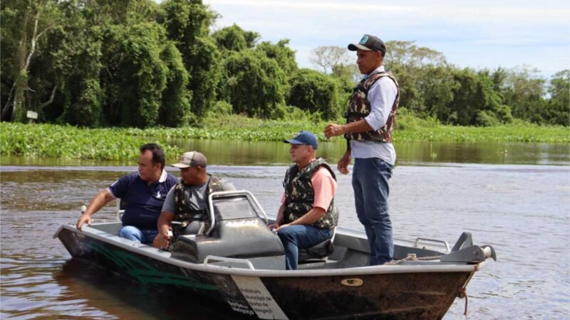 Wilson Santos solicita informações sobre os cursos ofertados aos pescadores