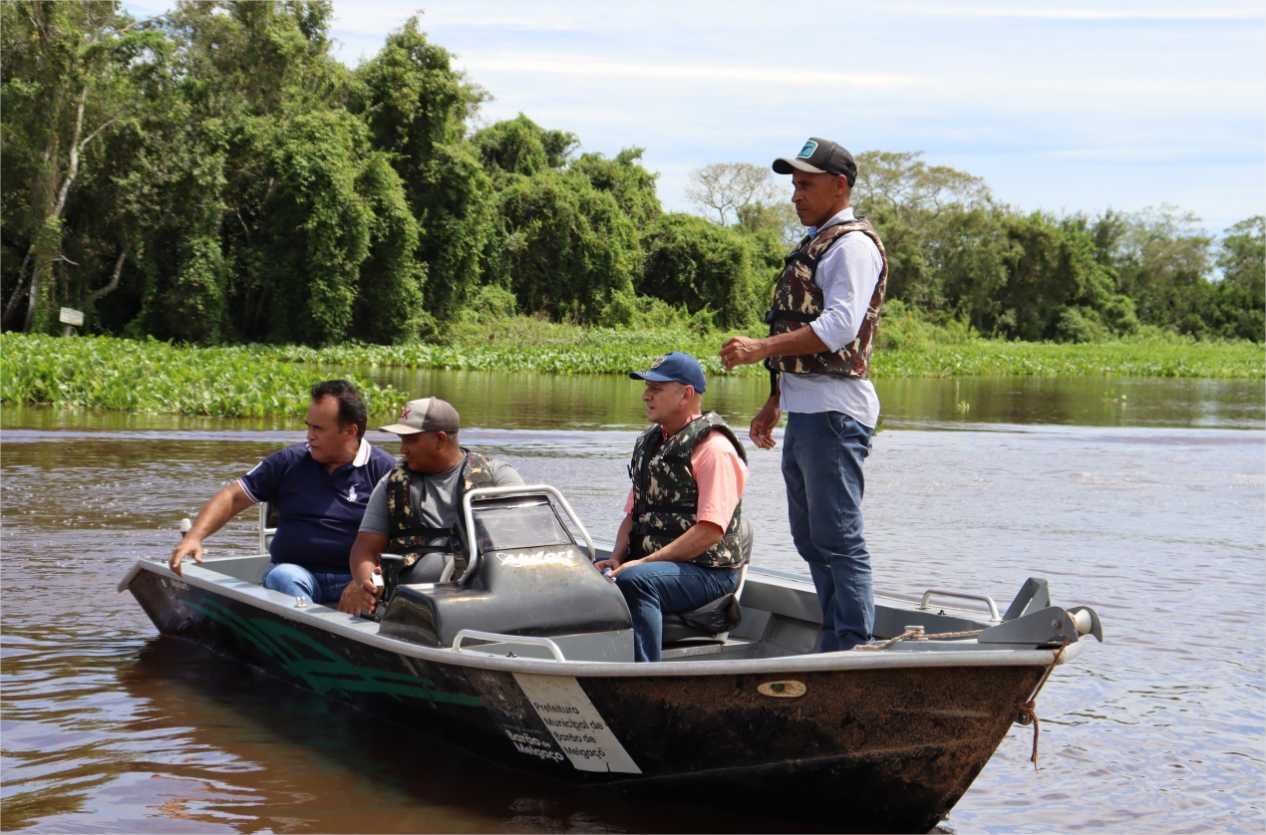 Wilson Santos solicita informações sobre os cursos ofertados aos pescadores
