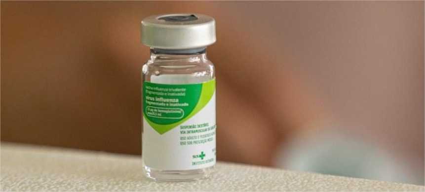 SES distribui 96 mil doses de vacina contra a gripe aos municípios
