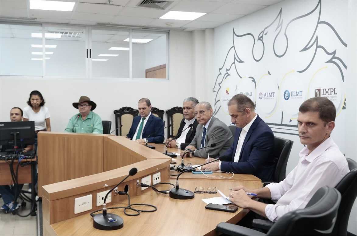 Deputados convocam Pivetta e Suelme sobre a Empaer