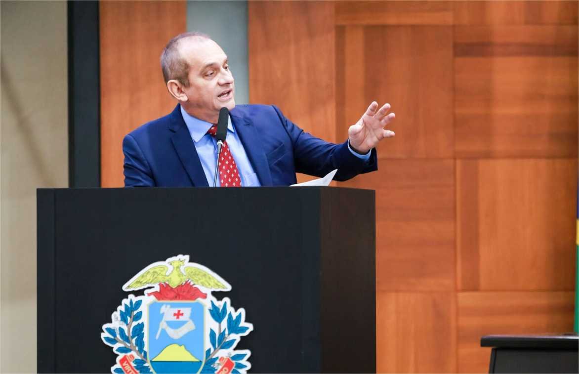 Wilson Santos destaca aprovação de projeto que redefine limites entre Santo Antônio de Leverger e Campo Verde