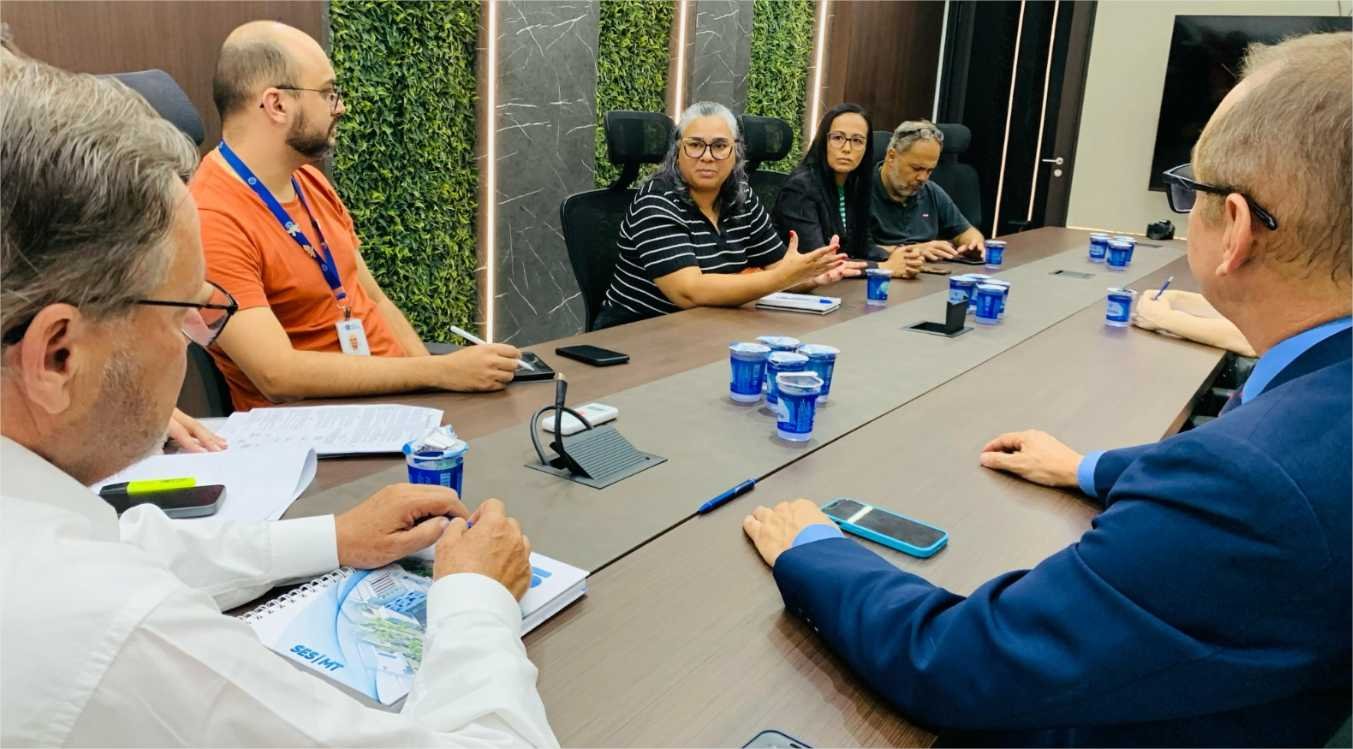 Após reunião com Wilson Santos, SES vai reavaliar o acesso ao canabidiol