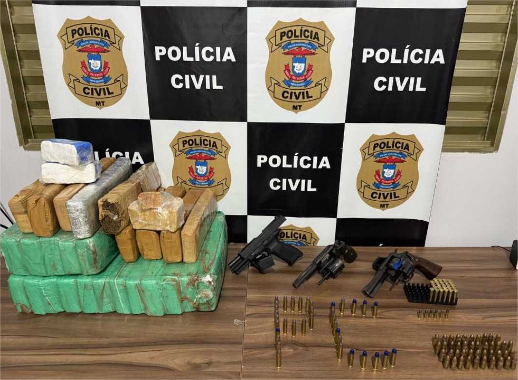 Polícia Civil desmonta ponto de armazenamento de armas e drogas em residência abandonada em Cocalinho