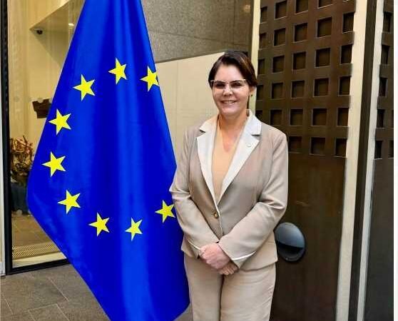 Deputada Coronel Fernanda destaca desafios da mulher na política em encontros no Parlamento Europeu