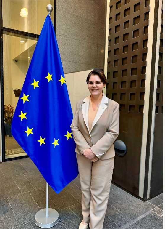 Deputada Coronel Fernanda destaca desafios da mulher na política em encontros no Parlamento Europeu