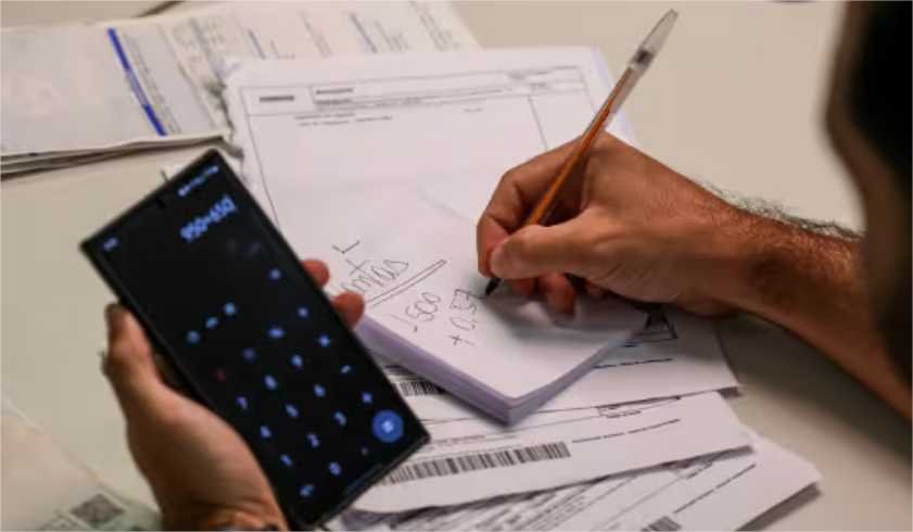 Número de famílias com contas em atraso volta a crescer em Cuiabá, mostra levantamento