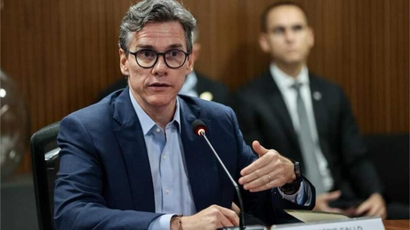 “Mato Grosso não irá aumentar ICMS sobre as compras pela internet”, afirma secretário Rogério Gallo