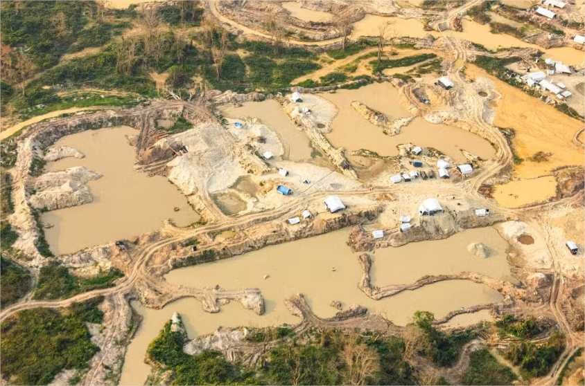 Defensoria da União pede retirada imediata de garimpeiros da Terra Indígena Sararé, em MT