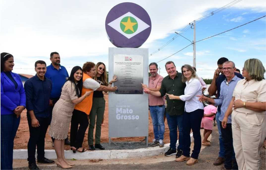 “Morava de favor, e hoje realizo o sonho de ter minha casa própria”, afirma beneficiada por programa do Governo de MT