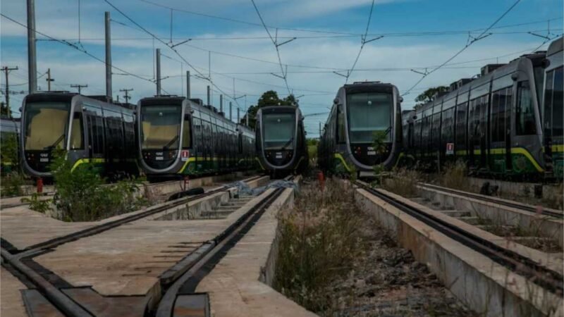 Justiça condena Estado e Consórcio VLT a indenizar mulher que caiu em trilhos inacabados