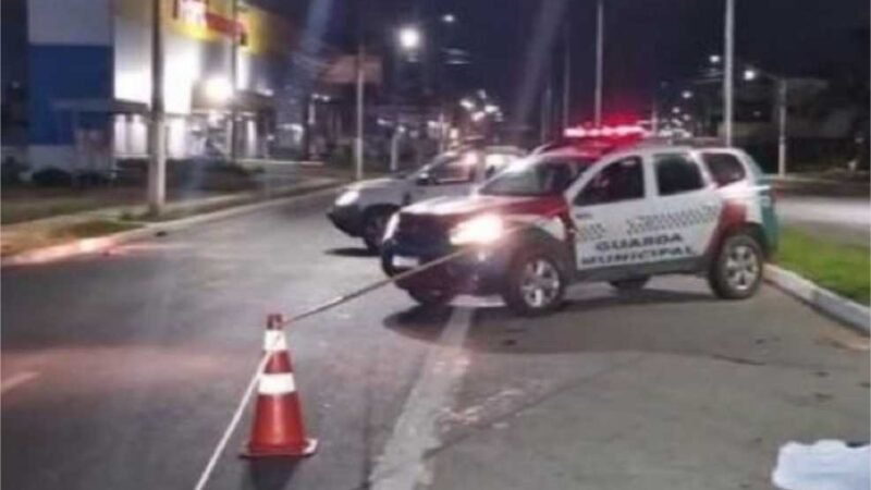 Mulher morre atropelada por moto na Avenida da FEB