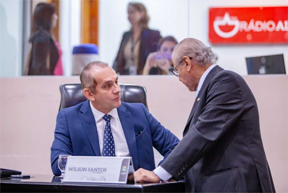 Wilson Santos quer nomeação de concursados da SES para atuar no Hospital Central