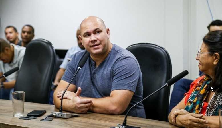 Abilio confirma troca na Secretaria de Educação após 90 dias de gestão e nega indicação política