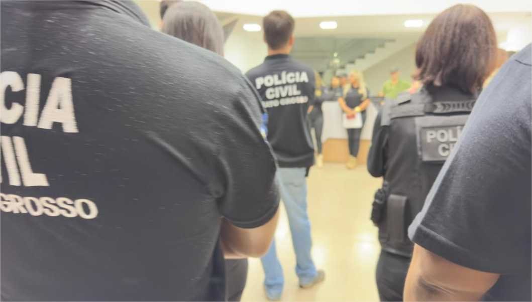 Polícia Civil cumpre 21 mandados contra autores de violência doméstica na região metropolitana