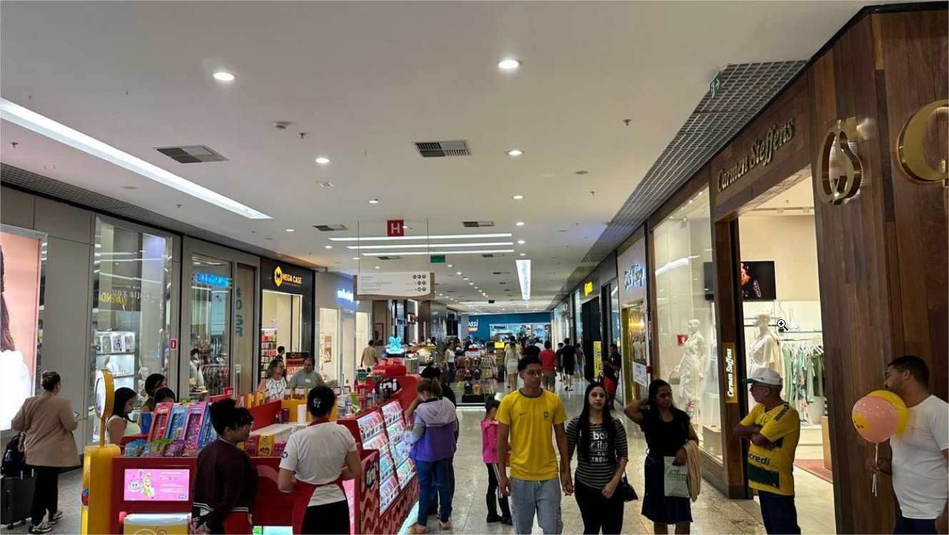 Mais de 30% dos consumidores devem fazer compras do Dia das Mães em shoppings