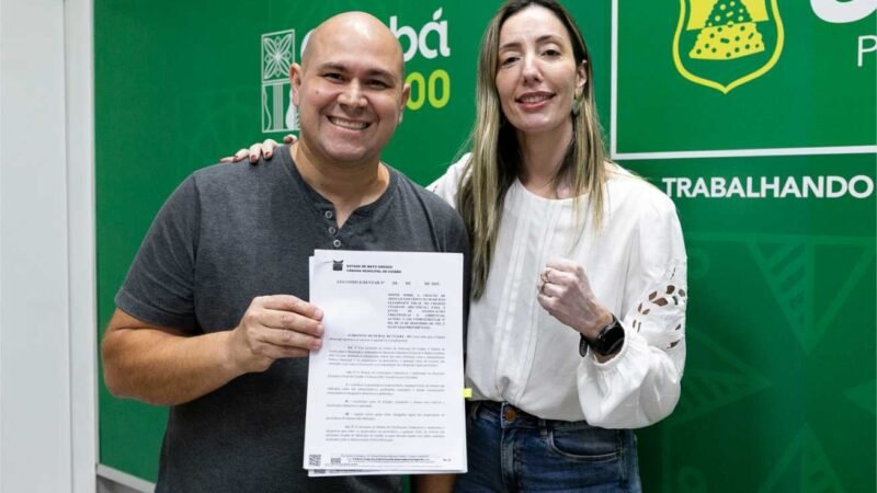 Prefeito sanciona lei que permite notificação eletrônica de terrenos baldios e obras irregulares