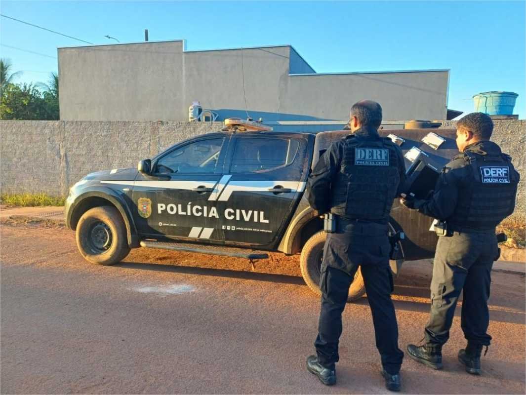 Polícia Civil cumpre 12 mandados contra grupo investigado por fraudes em concursos em MT, GO e SP