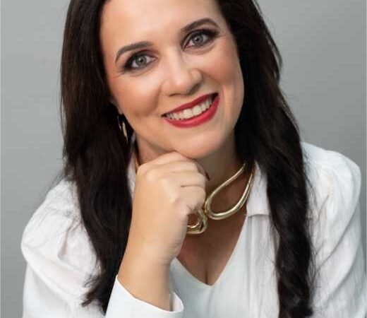 Cuiabana apresenta método inovador com Libras para autistas em congresso nacional no RS