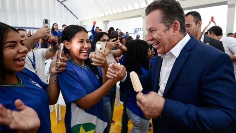 Meta do governador é finalizar 2026 com 30 colégios de alto padrão