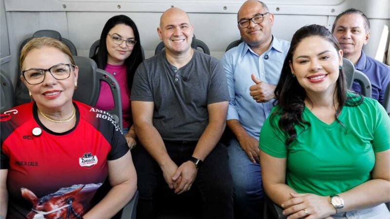 Prefeito Abilio e vereadores fiscalizam dia de Tarifa Zero no transporte coletivo