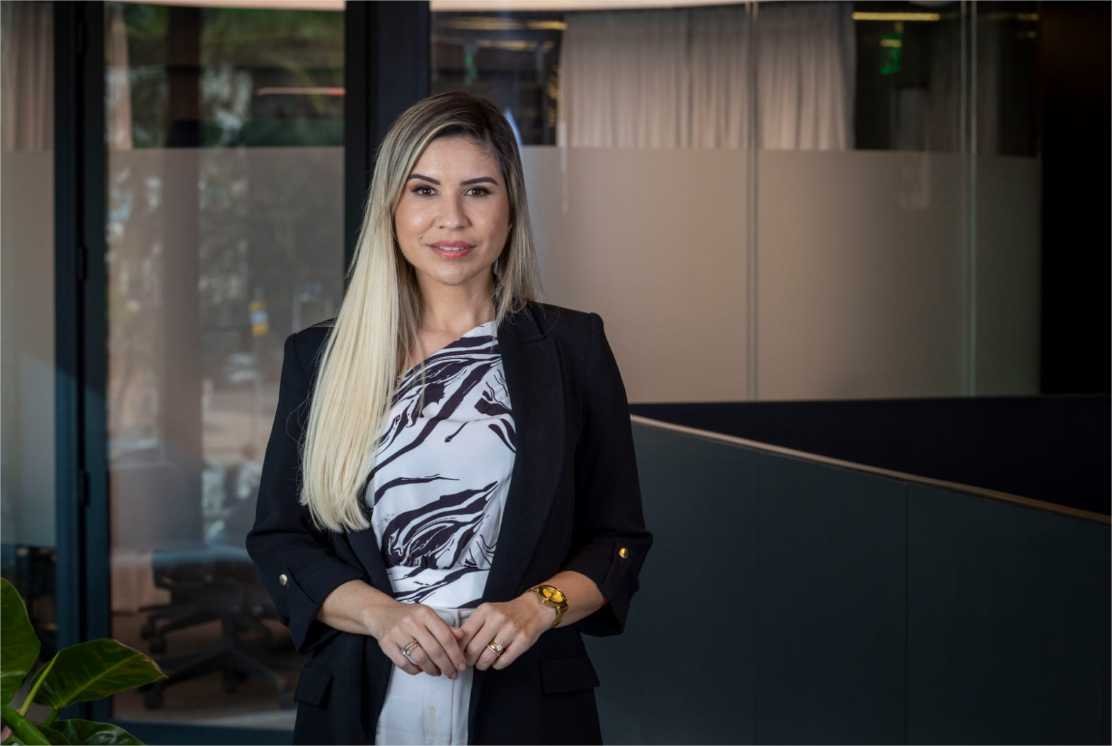 Metade do ano, hora da revisão:  como reorganizar suas finanças e alcançar suas metas em 2025