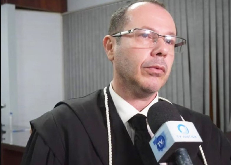 Quem é o juiz afastado pelo STF em ação sobre corrupção