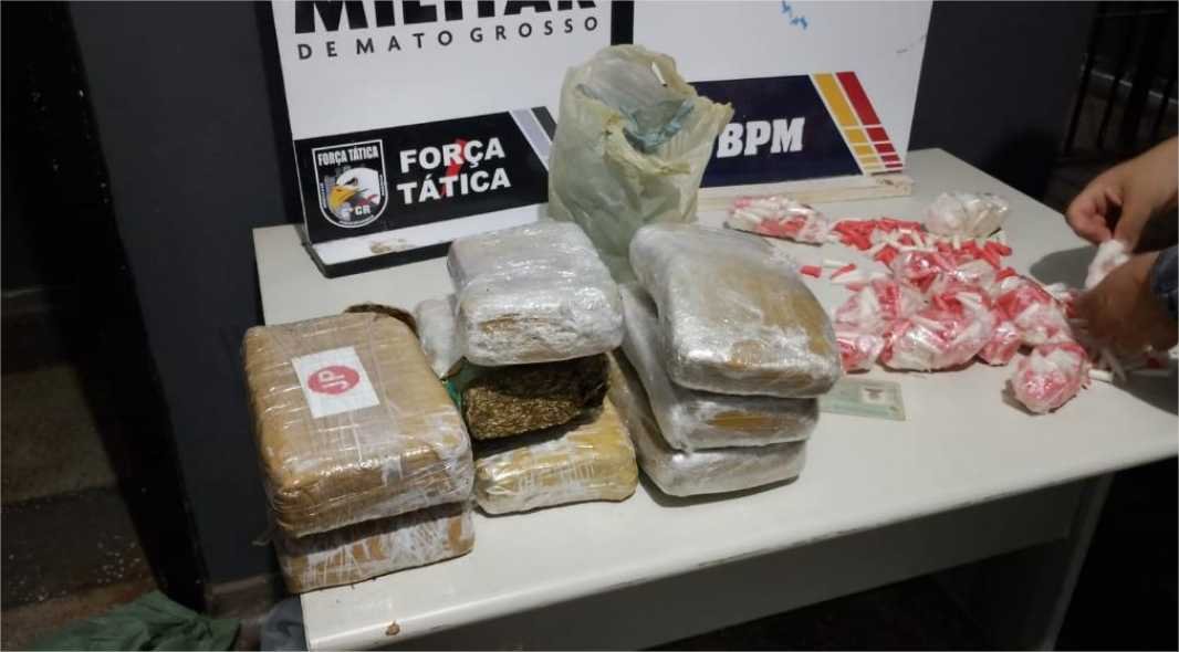 PM apreende oito tabletes de maconha, 576 porções de cocaína e prende faccionado