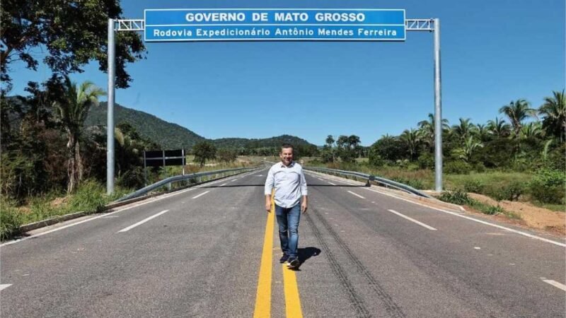 Governo de MT entrega asfalto novo e tira Agrovila das Palmeiras do isolamento