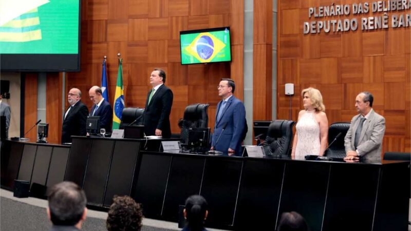 Max Russi destaca força da indústria mato-grossense em sessão solene na ALMT