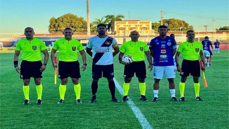 Mixto reage após sair perdendo por dois gols e conquista vitória sobre o Goianésia