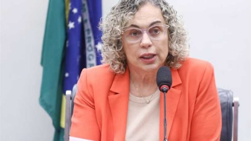 Comissão aprova obrigatoriedade de clube inscrever programa de formação de atleta no conselho da criança