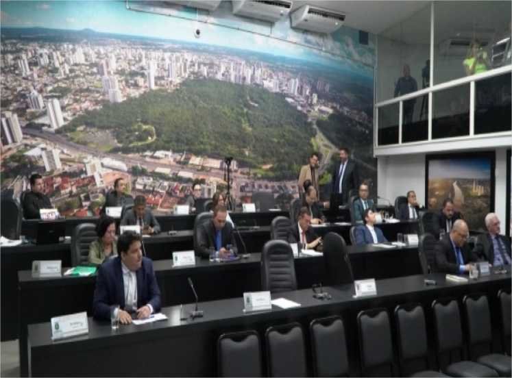 Câmara de Cuiabá arquiva representação contra Chico 2000 após parecer da Procuradoria apontar inconsistências