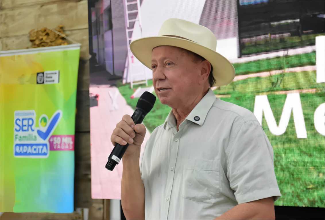 “Seu trabalho tem transformado a vida de muitas famílias carentes”, afirma prefeito de Sinop sobre ações sociais da primeira-dama de MT