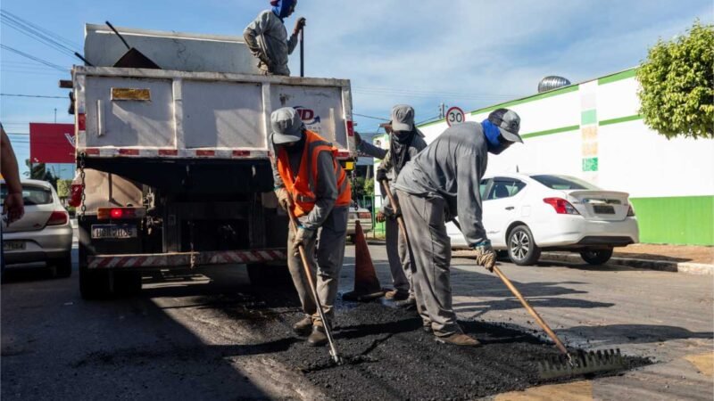 Tapa-buraco mobiliza 15 equipes e atende mais de 50 vias na grande CPA