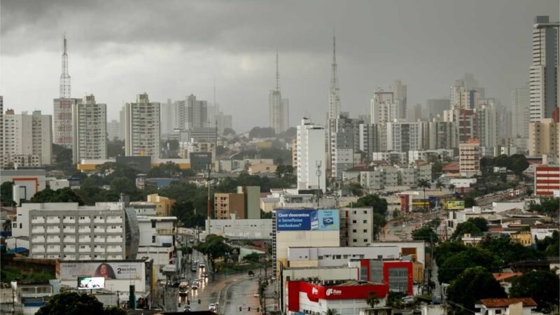 Prefeitura inicia operação para acolher pessoas em situação de rua no frio