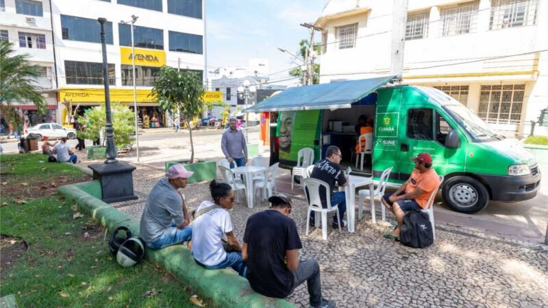 Van Sine da Gente atende público em três locais essa semana