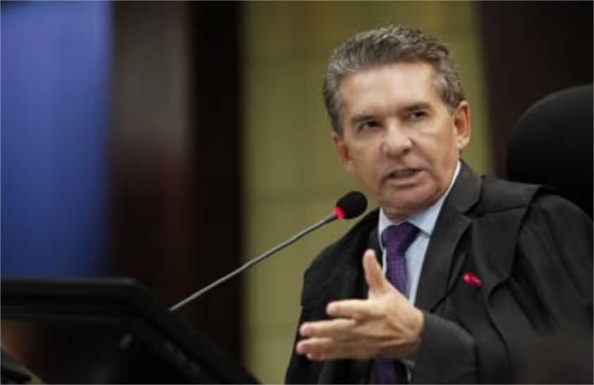 Presidente do TCE alerta sobre suposto uso de inteligência artificial para fabricar multas em Cuiabá