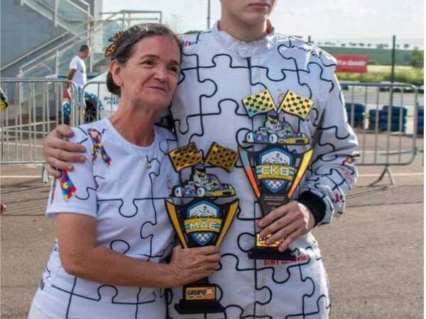 Dimmy é o primeiro piloto autista profissional do país e corre neste sábado no Parque Novo Mato Grosso