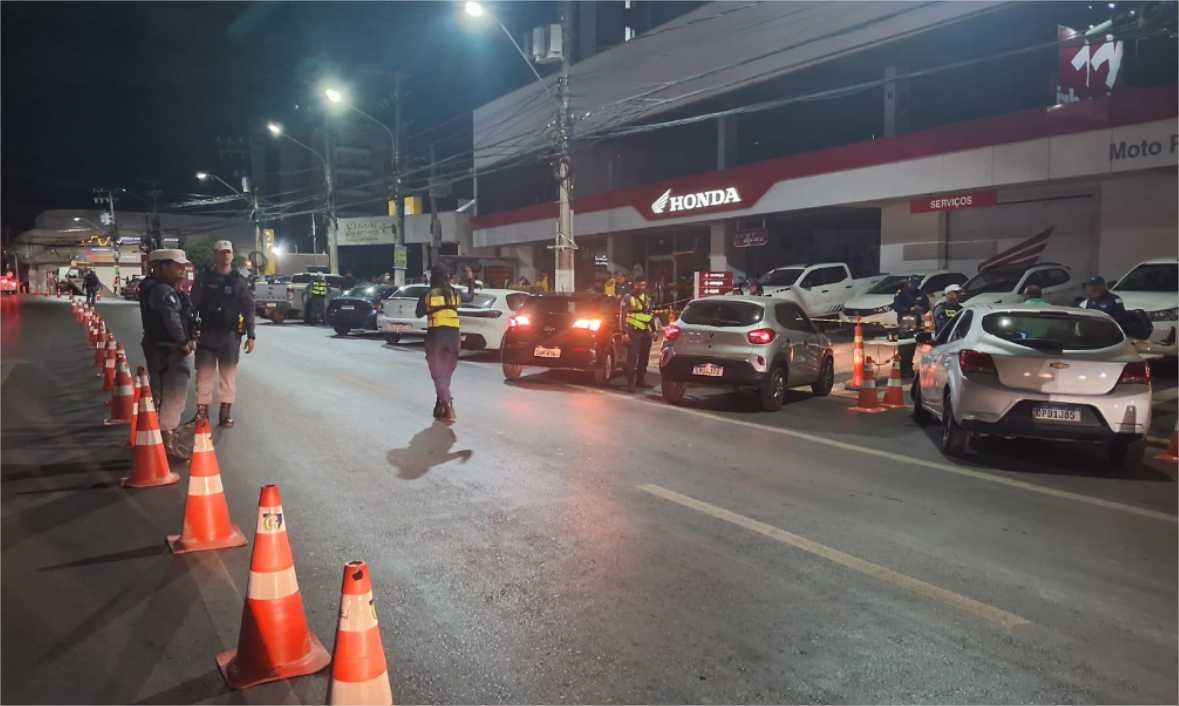 Operação Lei Seca prende dez condutores embriagados e remove 42 veículos em Cuiabá