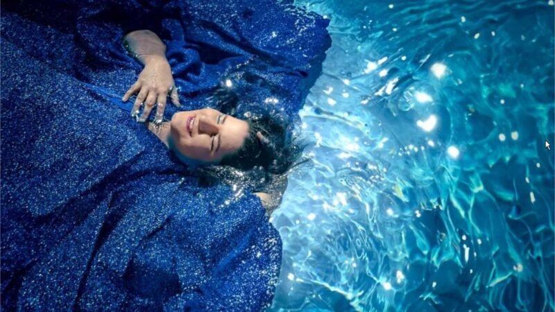 Cantora Estela Ceregatti faz show gratuito para lançar álbum contemplado em edital da Secel