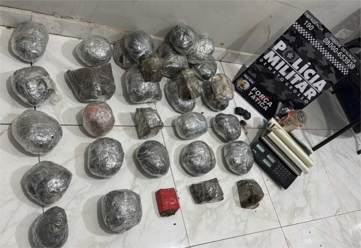 Força Tática prende homem por tráfico e apreende 30 porções de supermaconha
