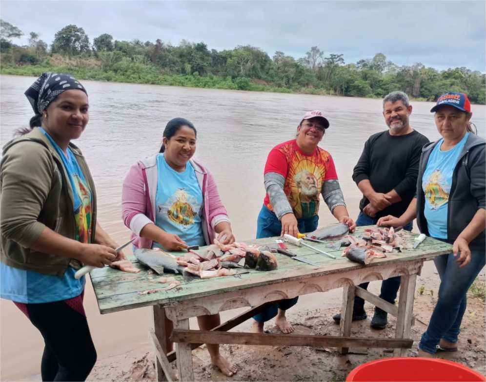 Fim de semana tem a famosa Festa de São Pedro com toneladas de peixe gratuito