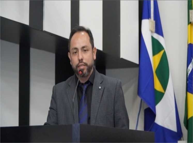 Vereador Rafael Yonekubo propõe cartazes contra o aborto nas unidades de saúde de Cuiabá