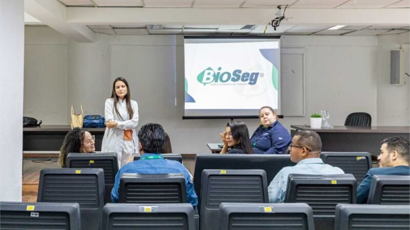 Servidores participam de palestra a respeito do risco das diabetes