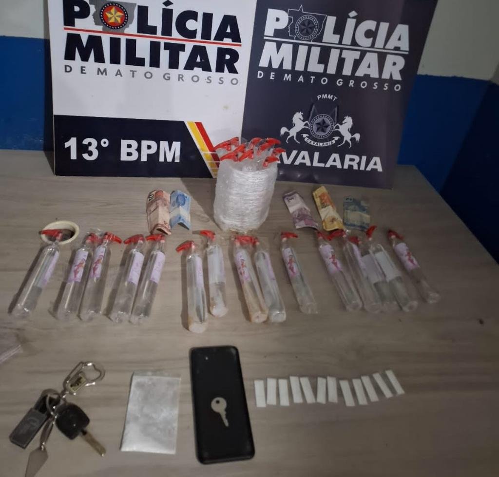Cavalaria da PM detém quatro integrantes de facção criminosa por tráfico de drogas