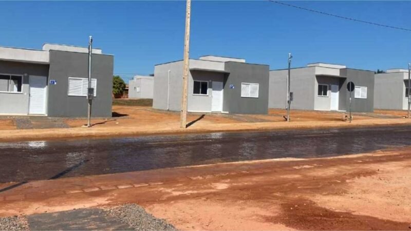 Governo de MT e União entregam 213 casas em Alta Floresta nesta segunda-feira (2)