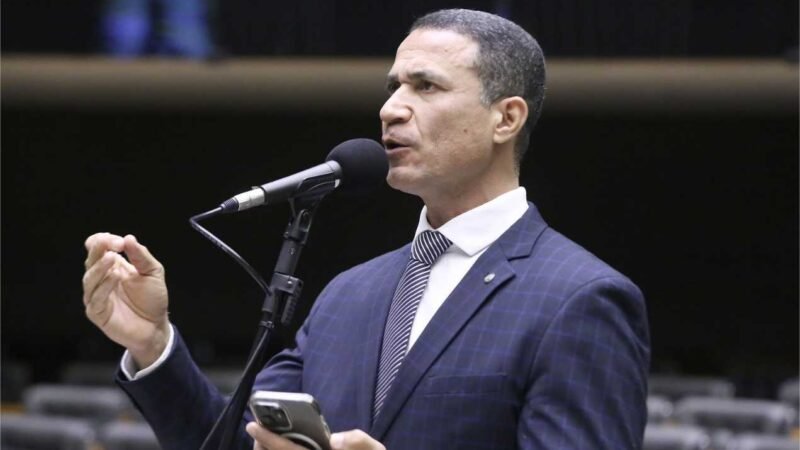 Emenda do Coronel Assis é acatada 100% e Câmara aprova projeto que endurece pena para líderes de facções e milícias